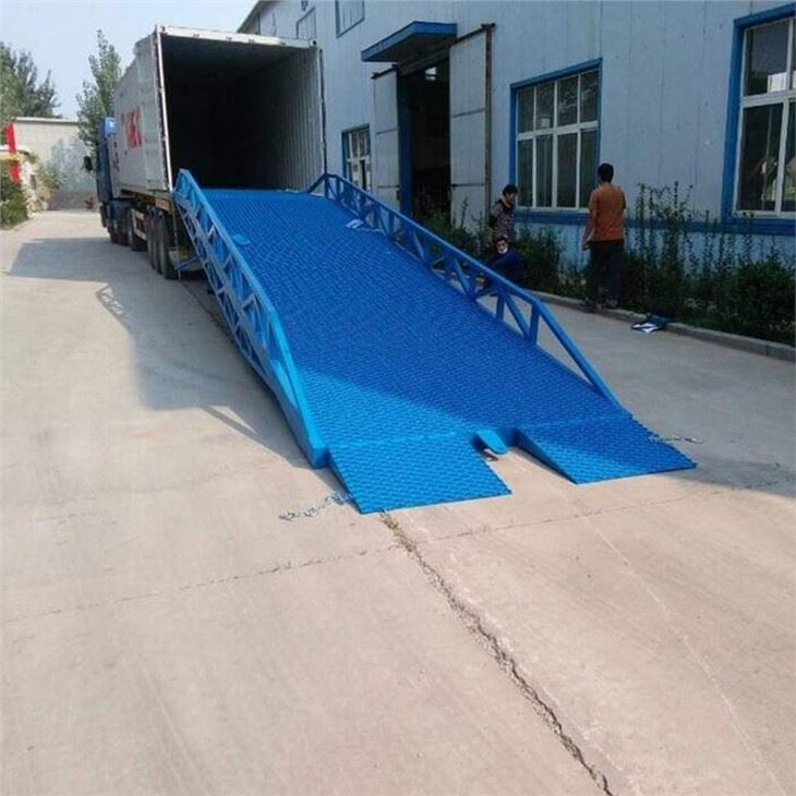 Mobile Hydraulic Loading Dock Ramps