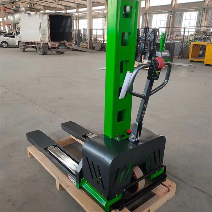 Self Lifting Pallet Jack