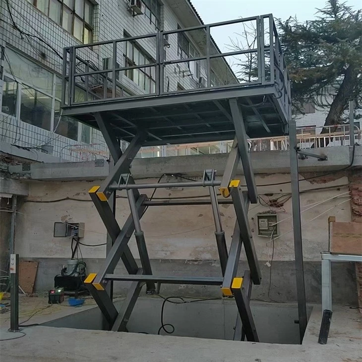 Industrial Scissor Lifts